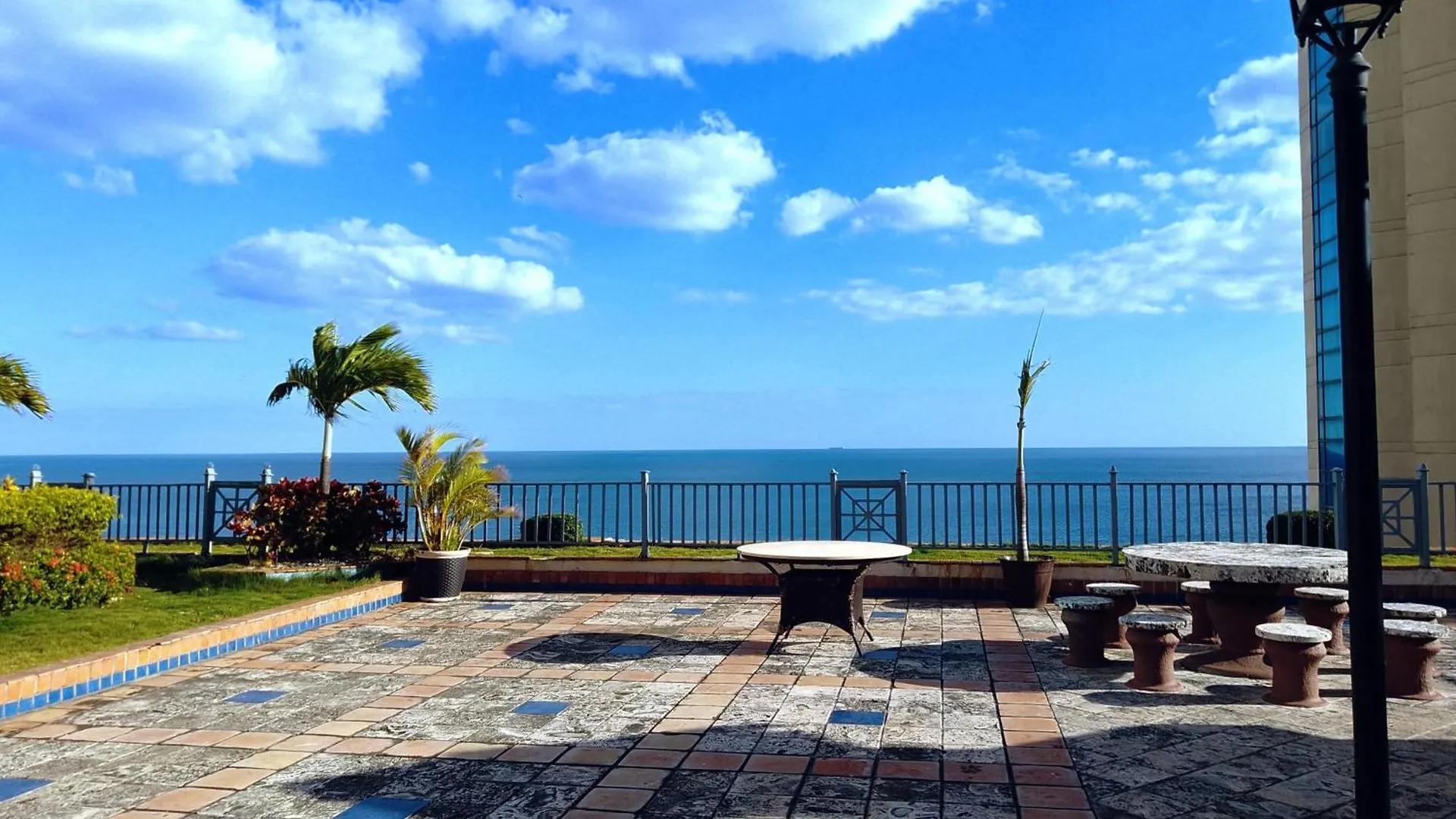 Δωμάτια σε οικογενειακή κατοικία Habitacion Vista Al Mar En Apartamento Compartido Σάντο Ντομίγκο