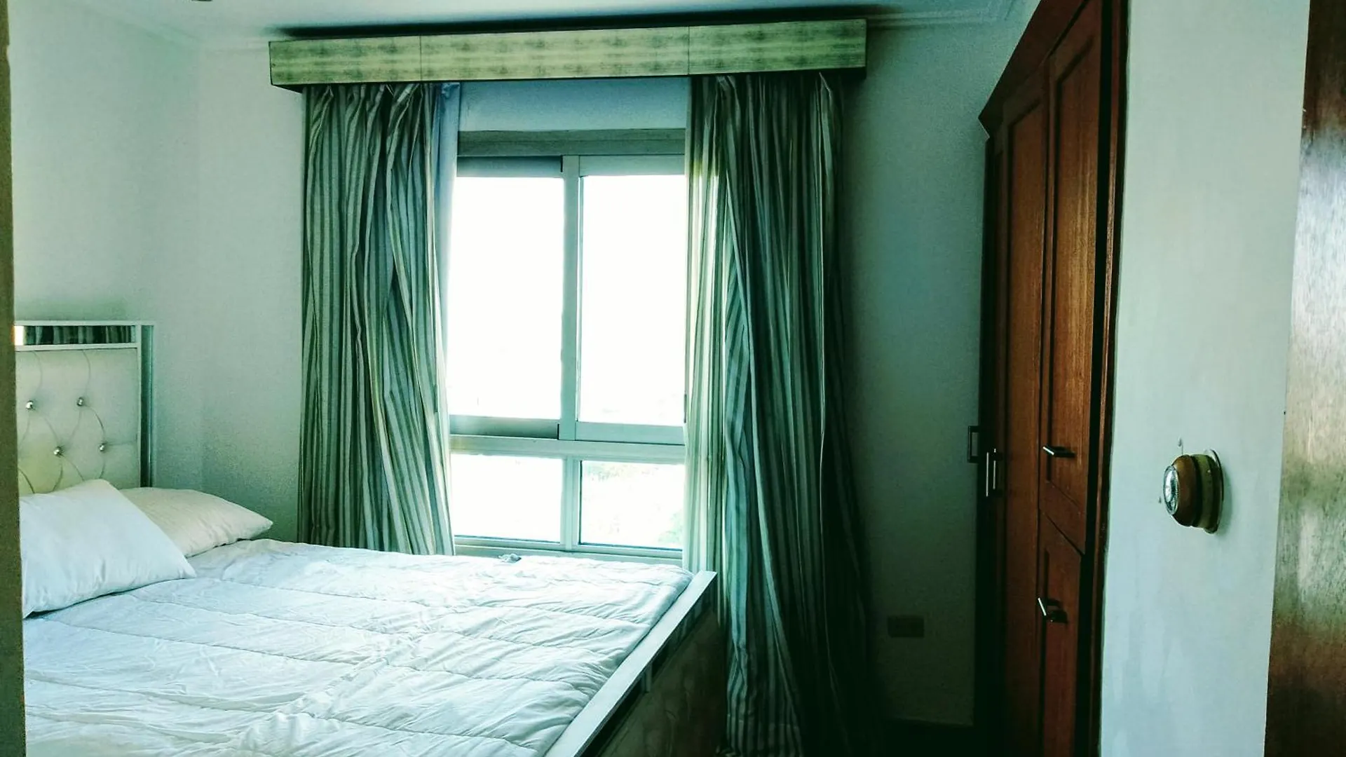 Δωμάτια σε οικογενειακή κατοικία Habitacion Vista Al Mar En Apartamento Compartido Σάντο Ντομίγκο